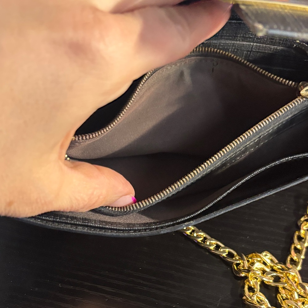 Fendi Charcoal wallet and unbranded Gold Chain - Picture 8 of 17